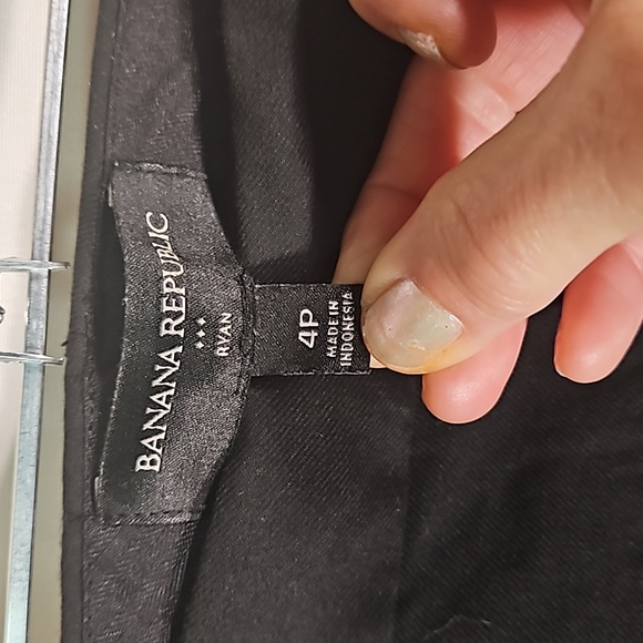 Banana Republic Sz 4P "Ryan" Pants Black - Picture 2 of 6